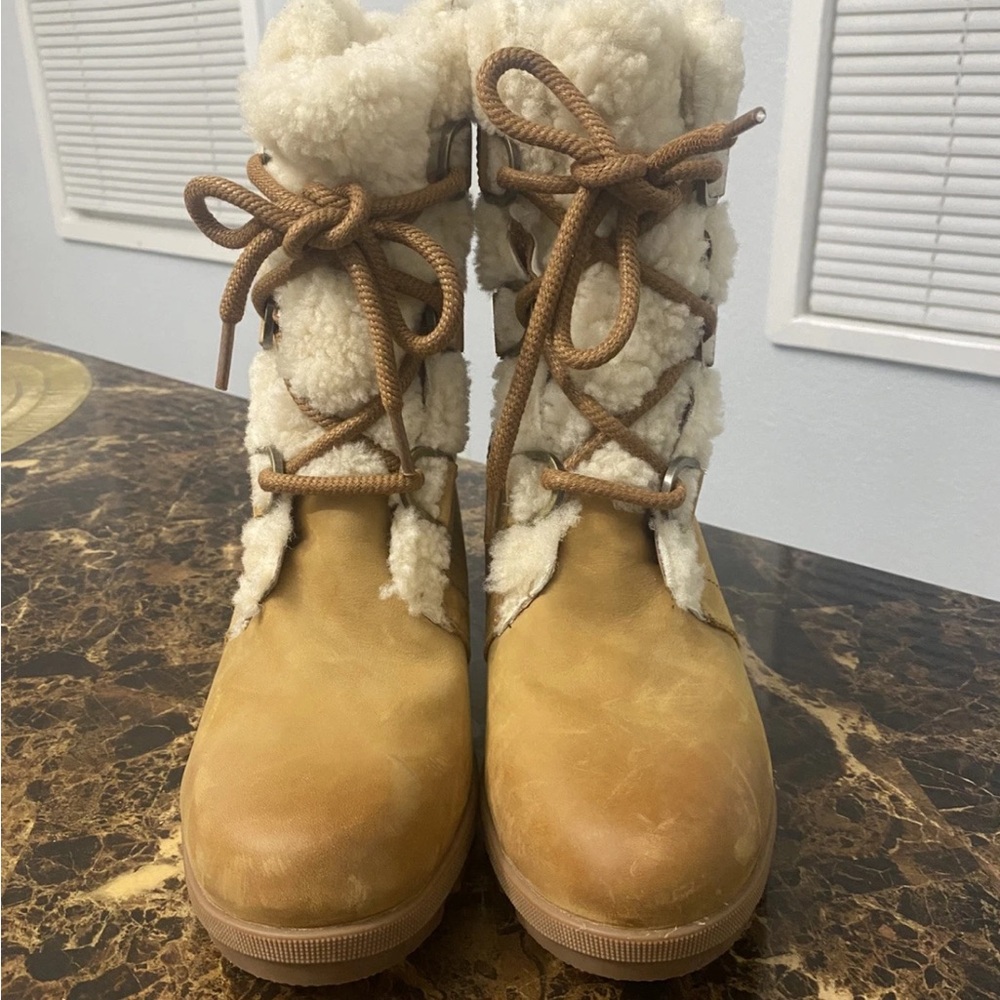 SOREL Women's Joan Of Arctic Wedge II Shearling Camel New Sz 9